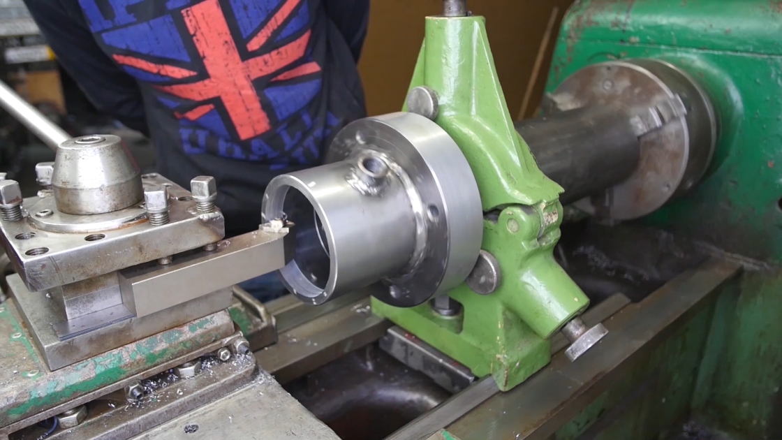 cylinder turning