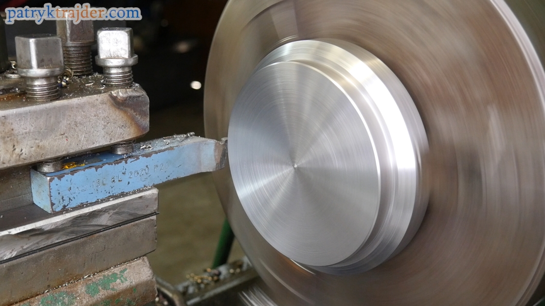 rolling of the main cylinder cover